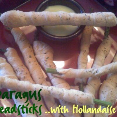 ~Asparagus Breadsticks..with Hollandaise Dip!