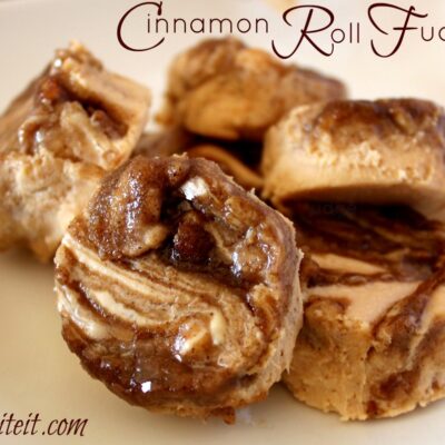 ~Cinnamon Roll Fudge!