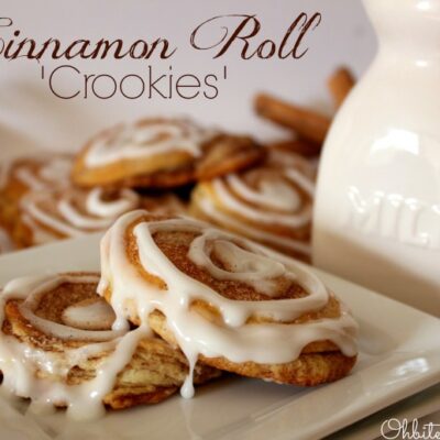 ~Cinnamon Roll Crescent Cookies!
