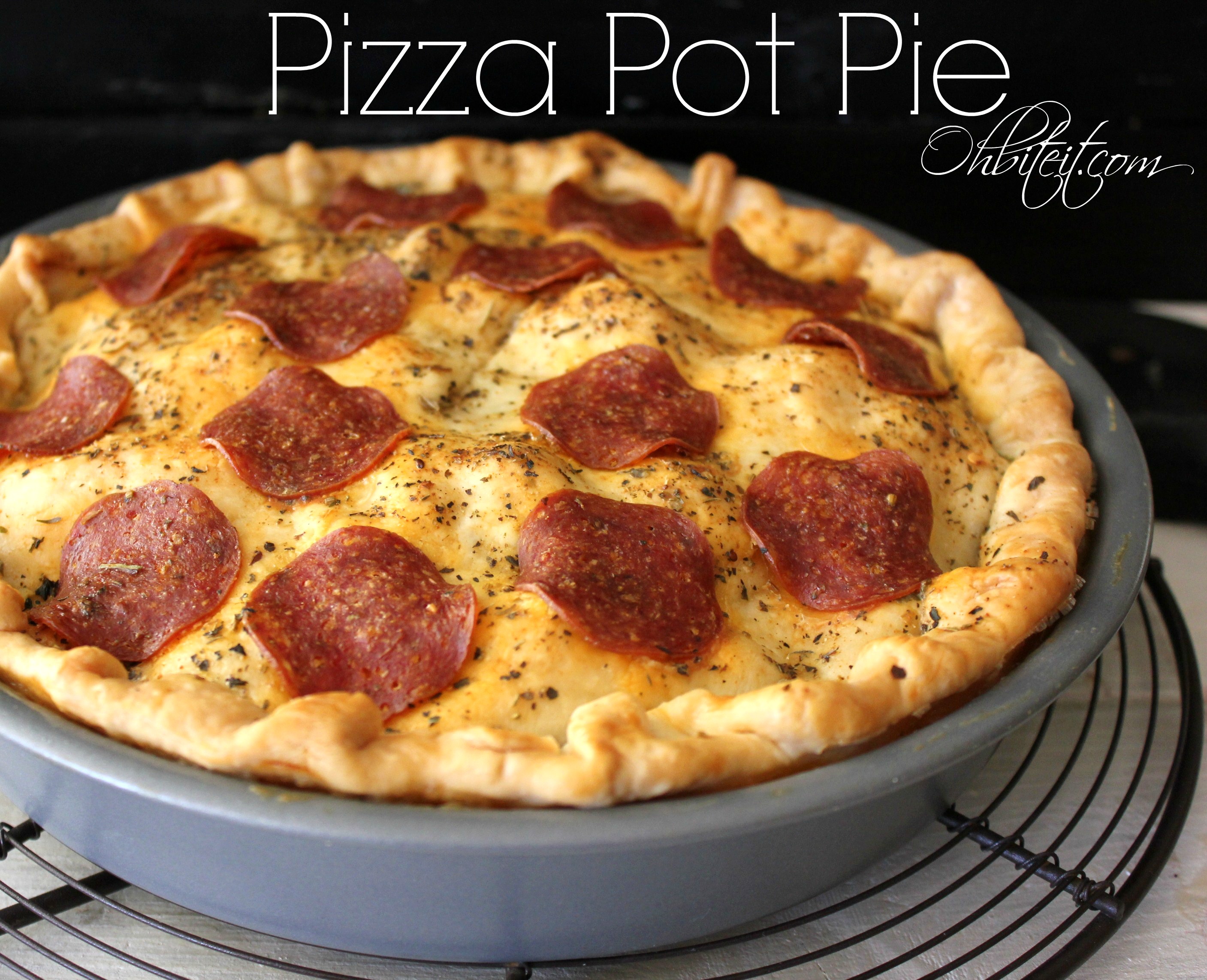 ~Pizza Pot Pie! | Oh Bite It