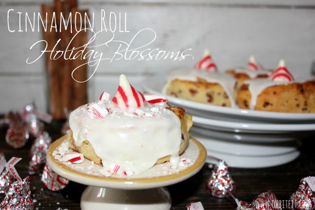 Cinnamon Roll Holiday Blossoms!