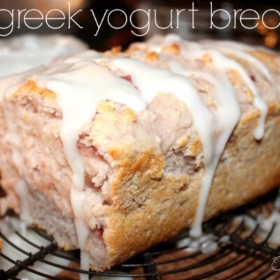 ~Greek Yogurt Bread! {2 ingredients}