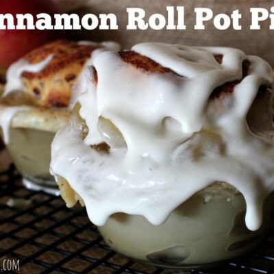 ~Cinnamon Roll Pot Pies!
