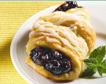 ~Blueberry Moon Pastries by Lucky Leaf!