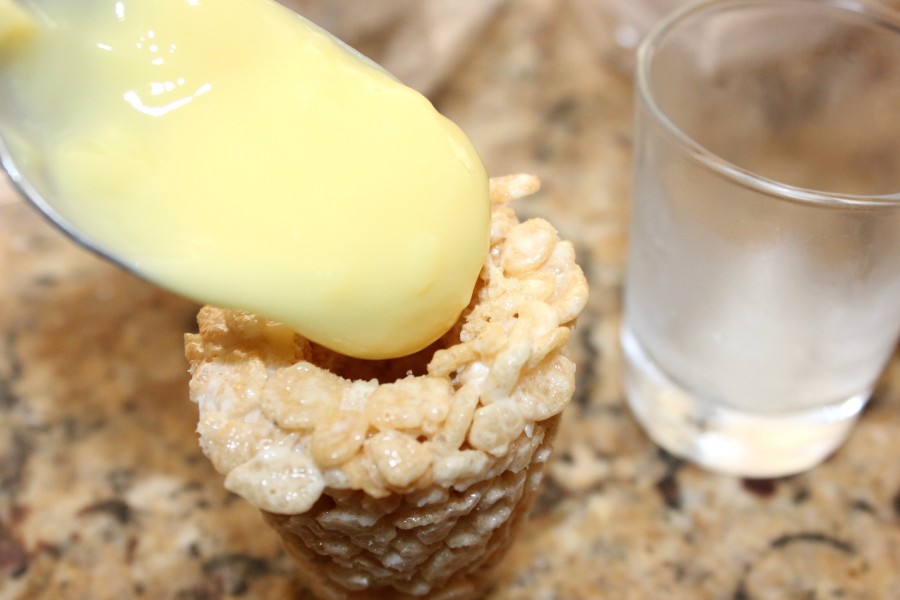 Rice Krispie Treat Shot Glasses! - Oh Bite It